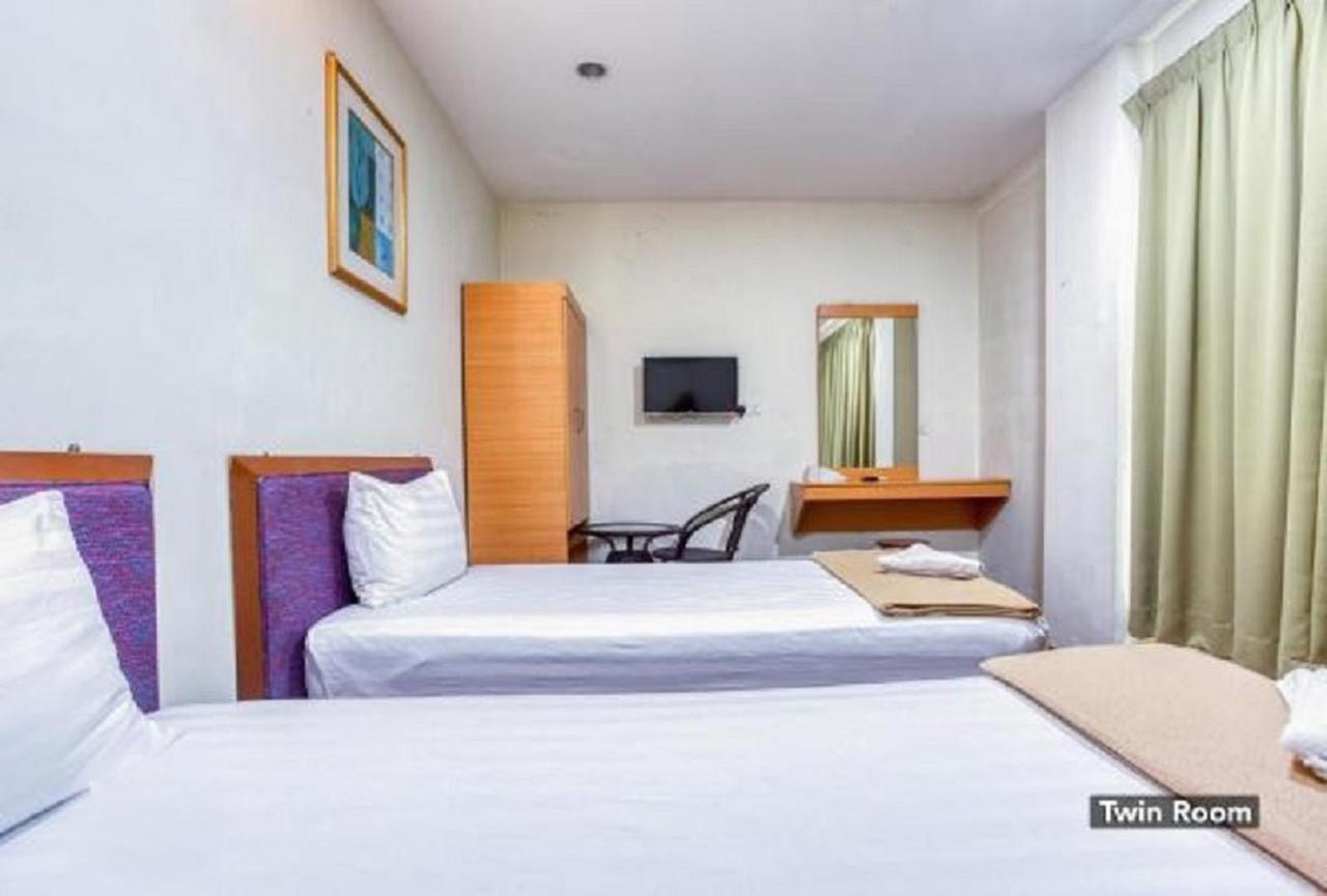 Hotel Sri Malim Tanjong Malim Extérieur photo